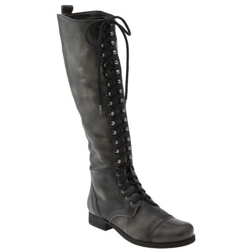 Steve Madden Abee Lace up combat boots 8 EUC